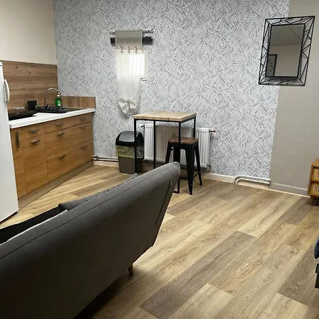 3 Joli Face A La Gare Douai